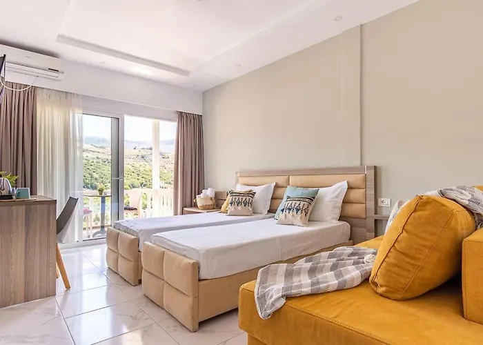 Luxury Room 3 - Vila Goro, Pool, Parking And More