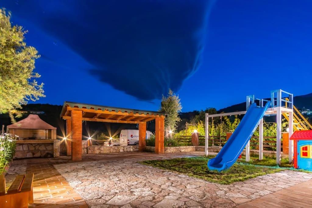 Apartament Luxury 3 - Goro, Pool, Parking And Himara